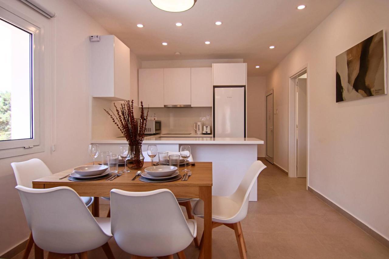 Apartmán Phaedrus Living Seaside Luxury Limnaria 172 Paphos Exteriér fotografie