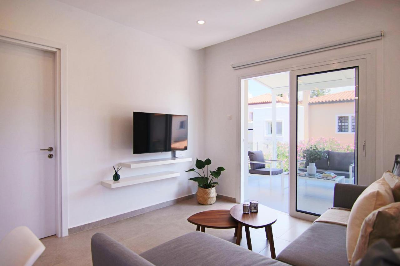 Apartmán Phaedrus Living Seaside Luxury Limnaria 172 Paphos Exteriér fotografie